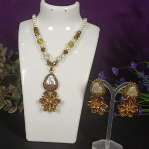 The Brown Floral Locket Set with Earrings