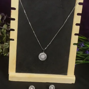 Rose Cabochon Empress Locket Set with Studs