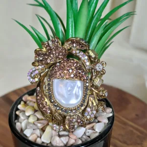 Classic Flow Diamond Cascade Ring