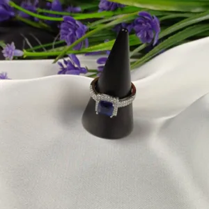 The Royal Blue Cut Ring
