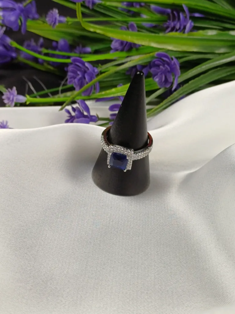 The Royal Blue Cut Ring