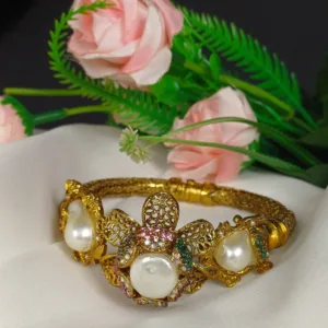 Signature Gemstone Glory Turkish Style Mother Pearl Openable Kara