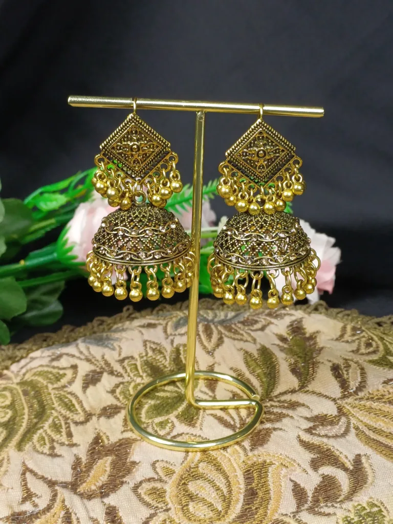 Antique Gold Textured Earrings