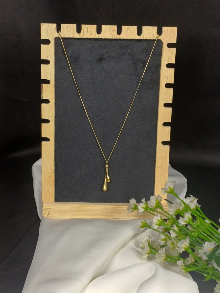 Golden Dewdrop Locket Set