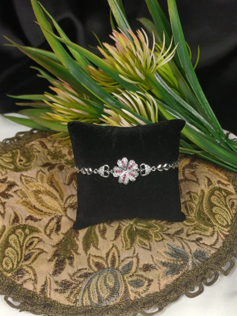 Crystal Clover Bracelet