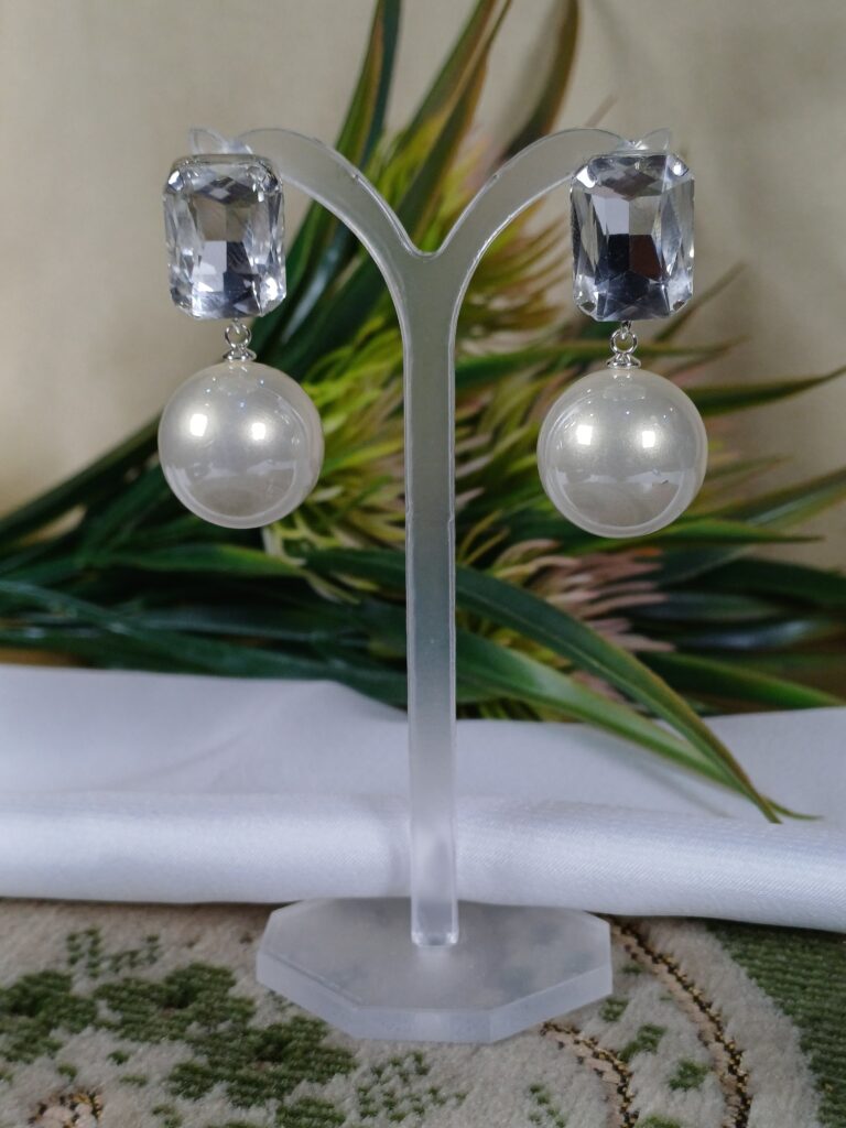 Pearl Crystal Drops Studs