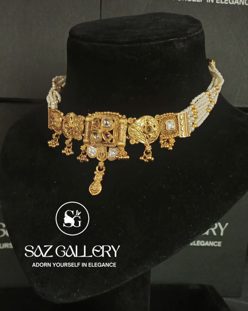 The Royal Heritage Polki-Style Choker Suite