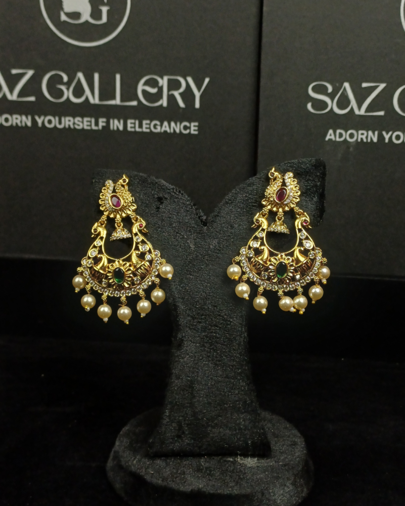 The Royal Chandbali & Pearl Earrings